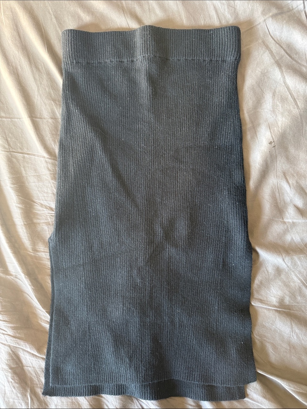 Abercrombie & Fitch Black Ribbed Knit Midi Skirt